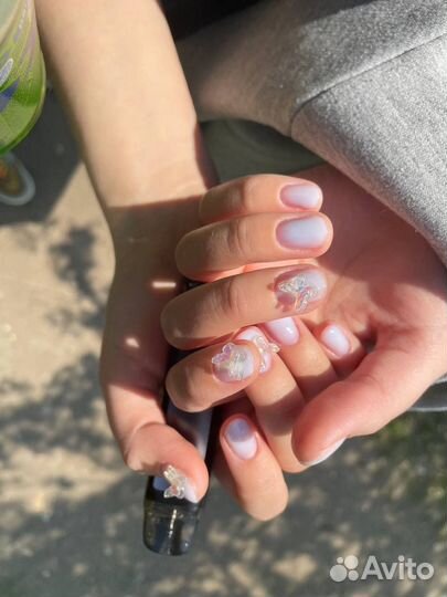 Маникюр на дому