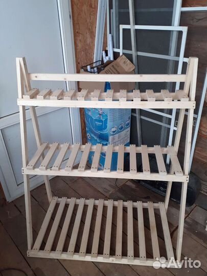 Деревянные стелажи для цветов, под заказ