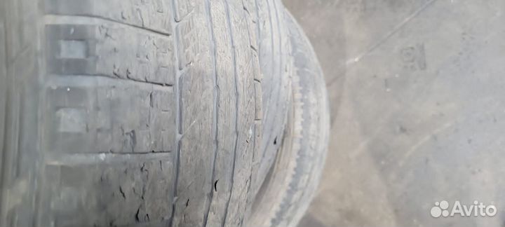 Hankook Radial 884 235/55 R17