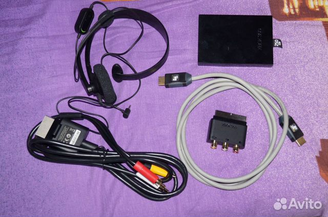 Xbox 360- крышка, кабели, гарнитура, переходники