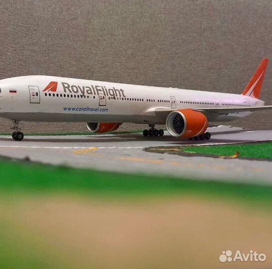 Модель самолета на заказ