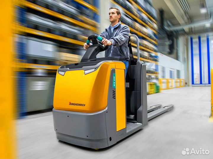 Вахта у моря/ комплектовщик на электророхле