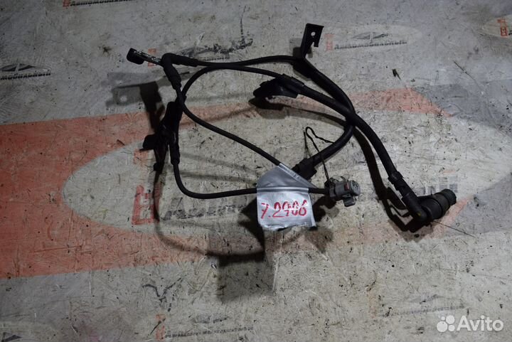 Датчик ABS перед право c Toyota Crown JZS175 2JZ-F