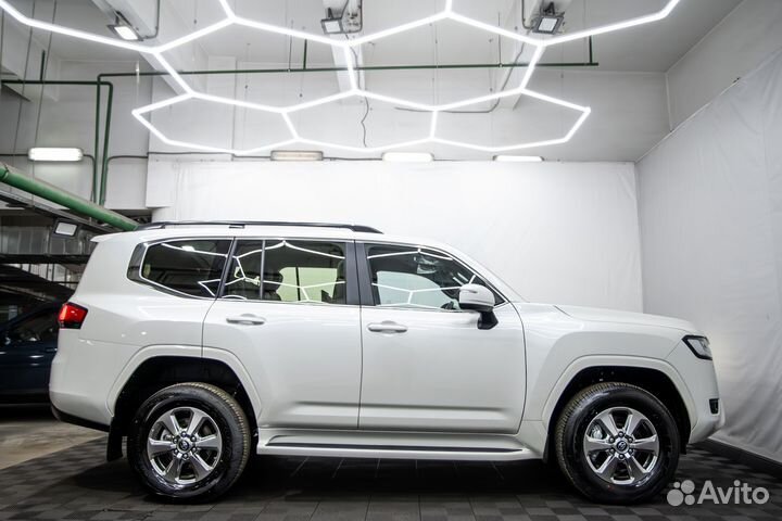 Toyota Land Cruiser 3.5 AT, 2024, 20 км