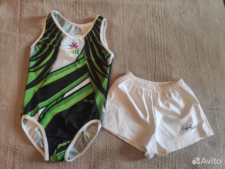 Купальник и шорты для спортивной гимнастики 122 р