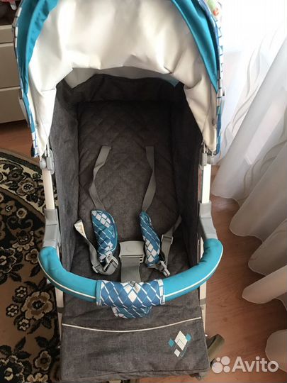 Коляска-трость