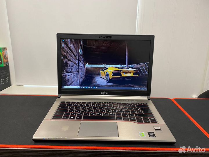 Ноутбук Fujitsu (made IN japan) core i5 / 12gb RAM