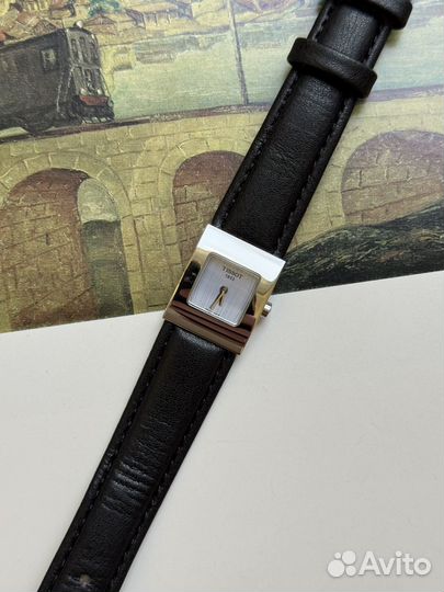 Часы Tissot Швецария женские