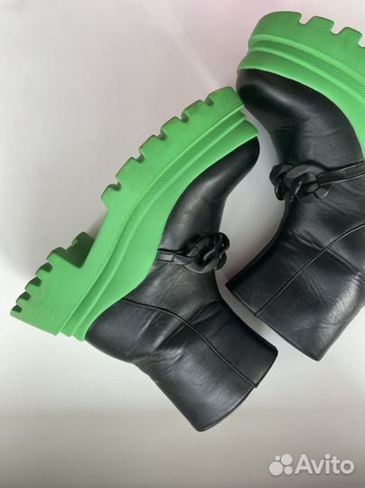 Ботинки женские house