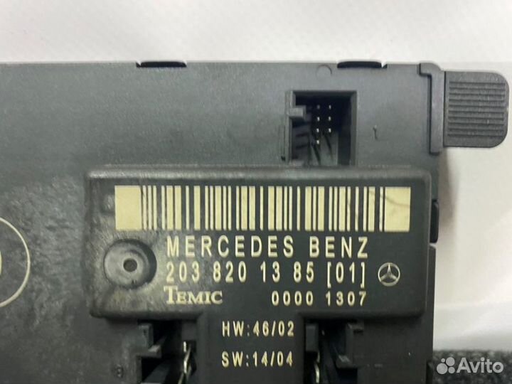 Блок управления двери передний левый Mercedes 203