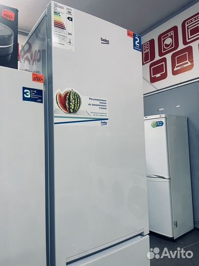 Холодильник Beko 2 метра