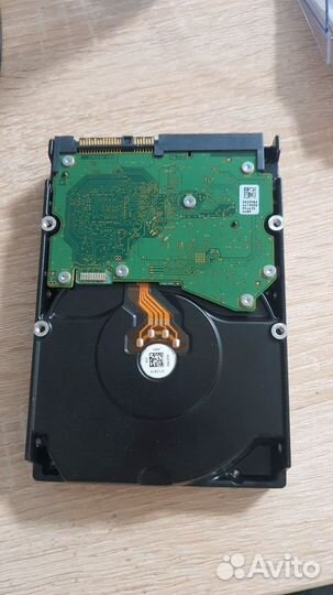 Жесткий диск hgst 4TB