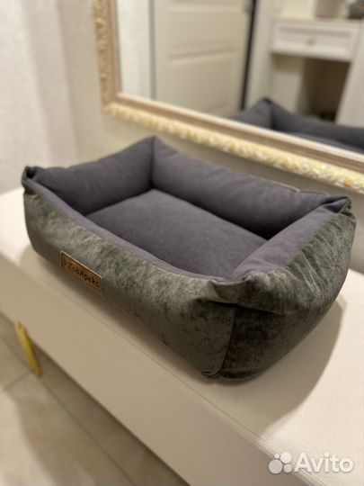 Лежанка для собак