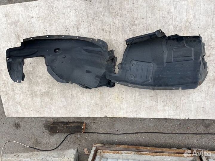 Подкрылок передний левый Bmw X1 E84 N20B20A