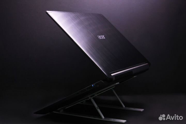 Игровой ноутбук Acer Aspire 7