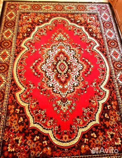 Ковер шерстяной