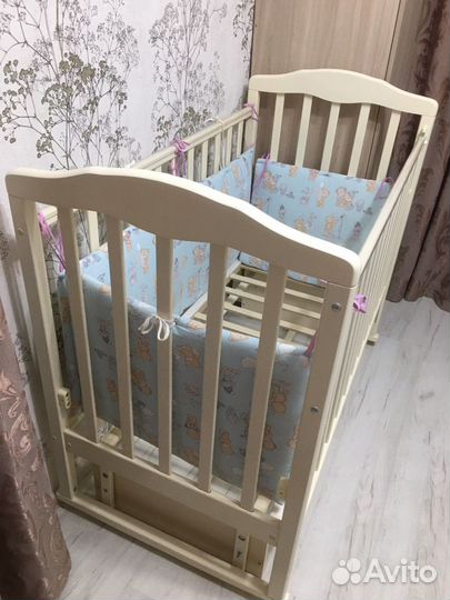Детская кроватка