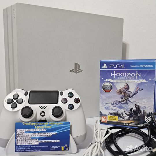 Sony PS4 PRO 1 TB. Белая. Магазин Гарантия Кредит