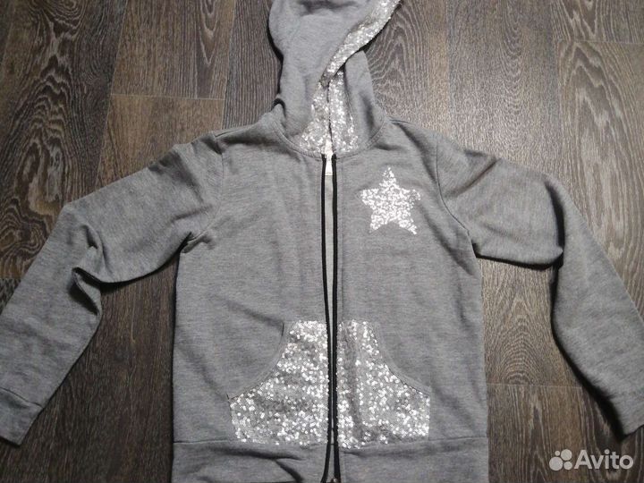 Отдам костюм