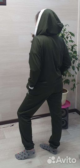 Спортивный костюм