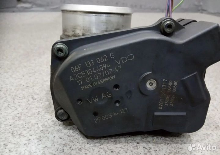 Дроссельная заслонка WV Passat B6 2.0 tfsi BPY