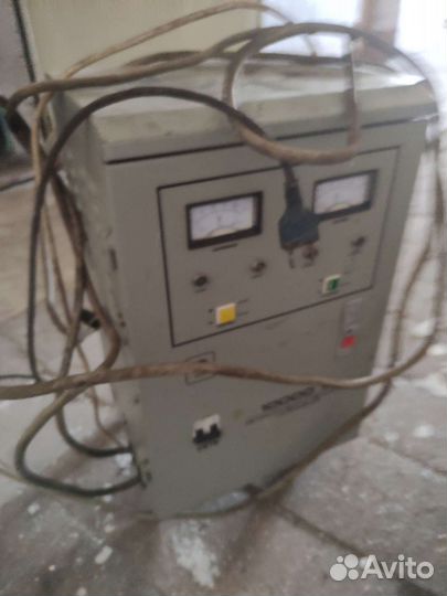 Стабилизатор напряжения