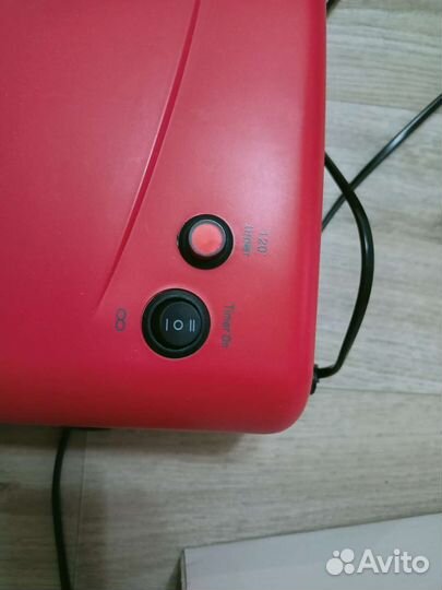 Уф лампа для ногтей