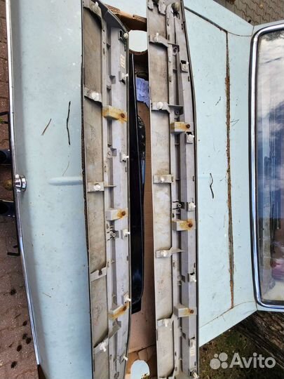 Молдинги дверей LX570 2012