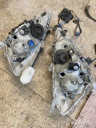 Фары на allion