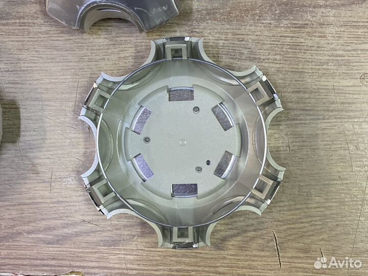 Колпаки Toyota Prado 120 / 137 mm