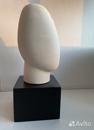 H&M скульптура статуэтка