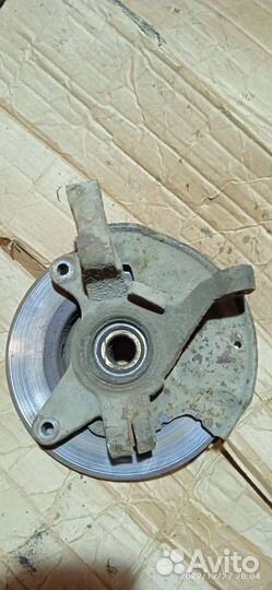 Кулак поворотный Kia spectra