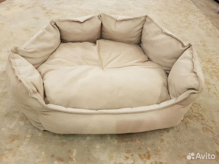 Лежанка для собак и кошек