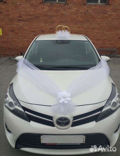 Лента на капот свадебного автомобиля