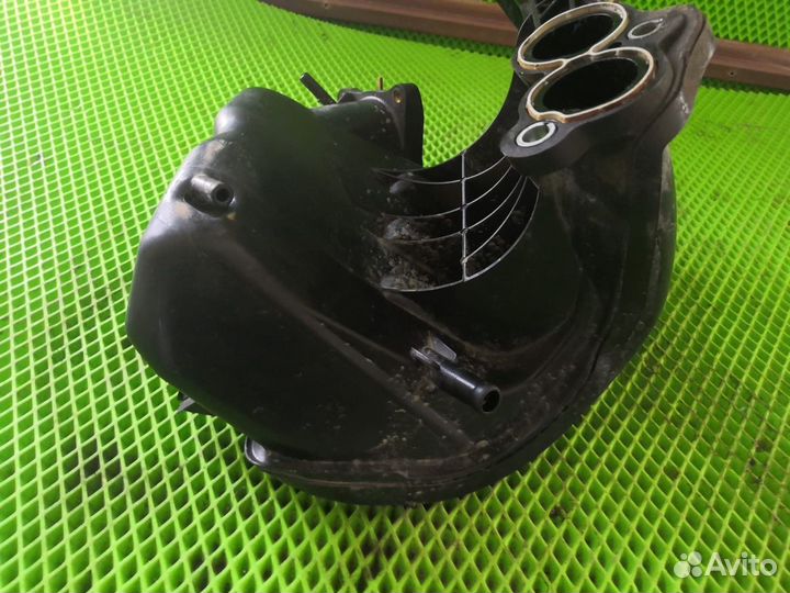 Коллектор впускной Калина,2114,Гранта V1.6 8 кл