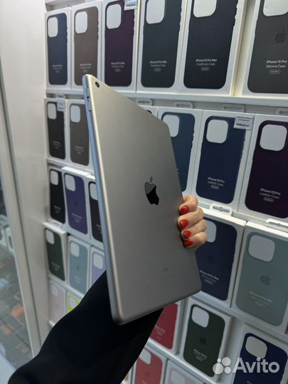 iPad 5 го 32gb wifi space gray