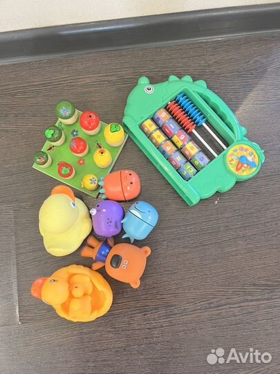 Развивающие игрушки