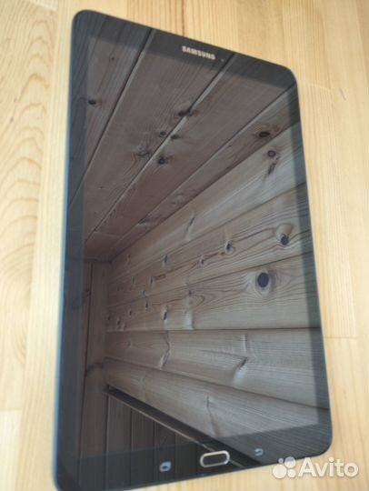 Планшет Samsung Galaxy Tab E 9.6 SM-T560N 8Gb