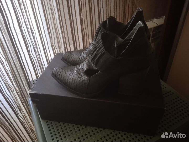 Туфли malloni размер 37