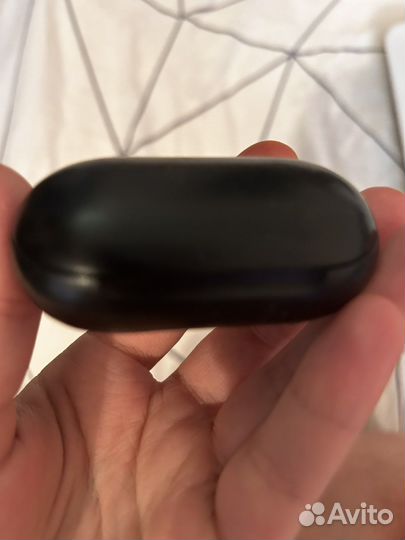 Беспроводные наушники samsung buds