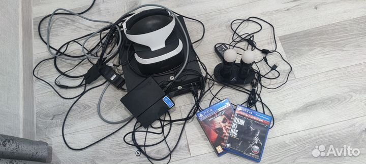 Sony PS4 pro 1tb, vr очки, мувпады. Сони пс4, пс 4