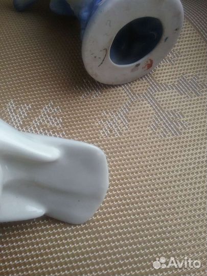 Голубь гжель статуэтка