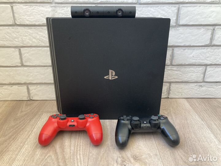 Sony PS4 pro 1tb