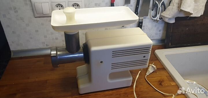 Электромясорубка СССР