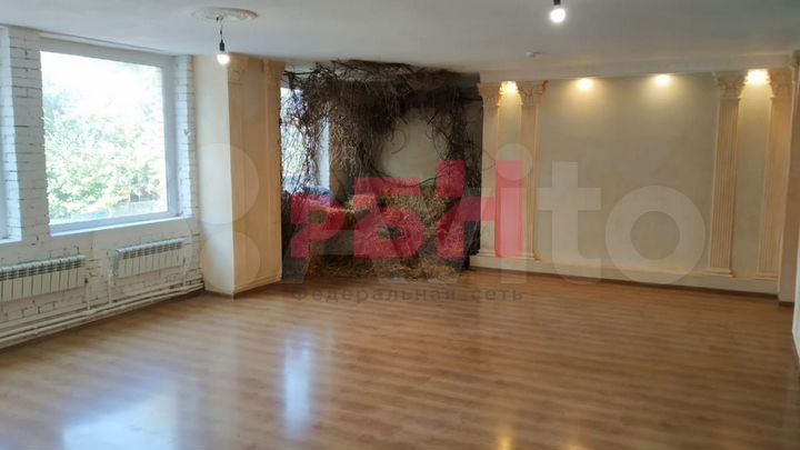 Помещение в стиле лофт с отдельным входом 300 кв.м