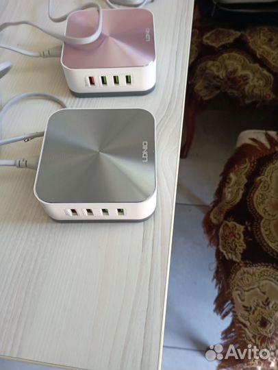 Зарядное устройство