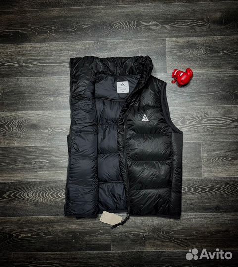 Жилетка Nike ACG Primaloft