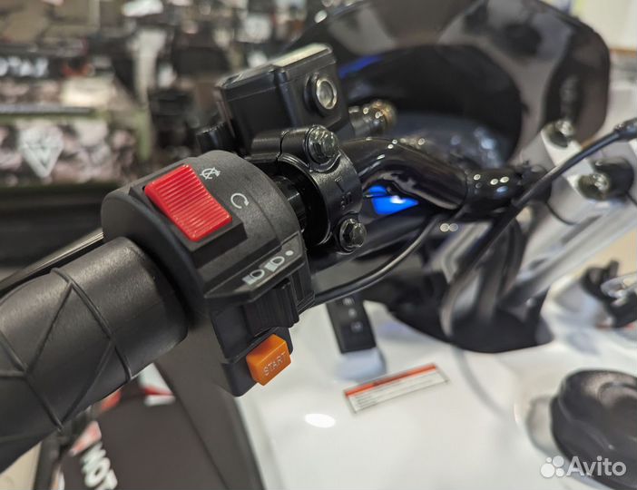 Снегоход Motax Snow Cat 180