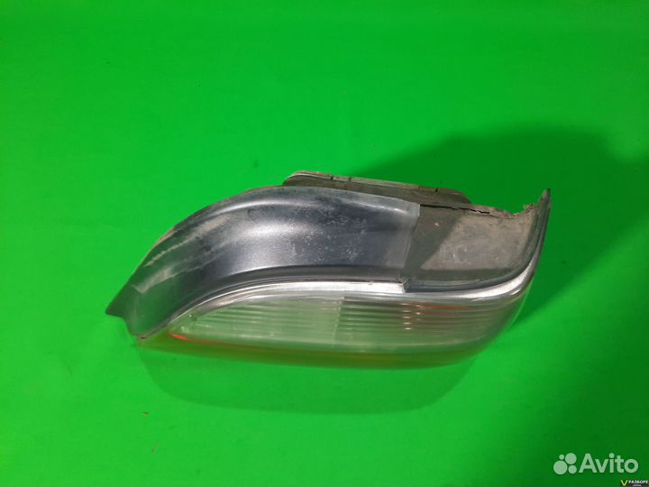 Фонарь правый Daewoo Nexia