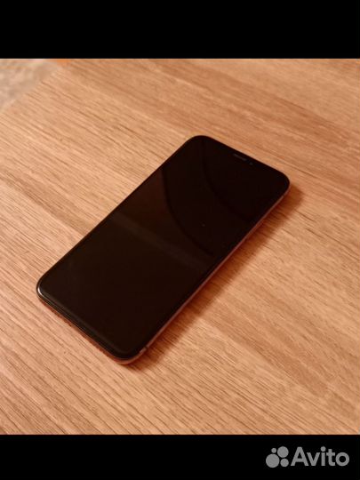 iPhone Xs, 64 ГБ